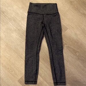 Textured Lululemon leggings